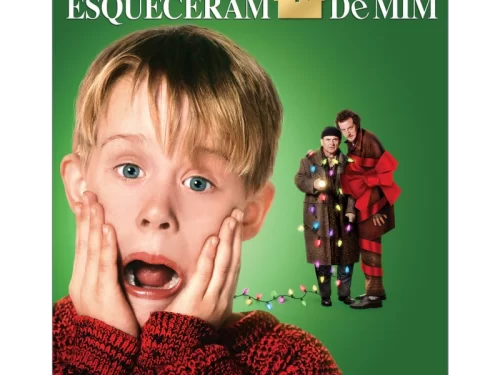 Cena de Esqueceram de Mim mostrando o clima natalino do filme.