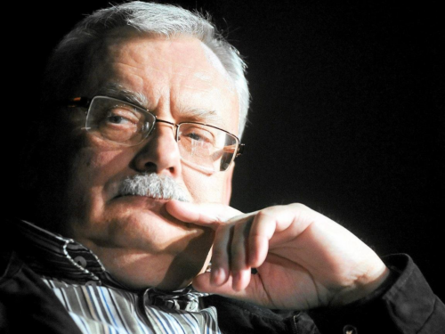 Andrzej Sapkowski, criador da saga The Witcher e autor de Geralt de Rívia, Ciri e Yennefer